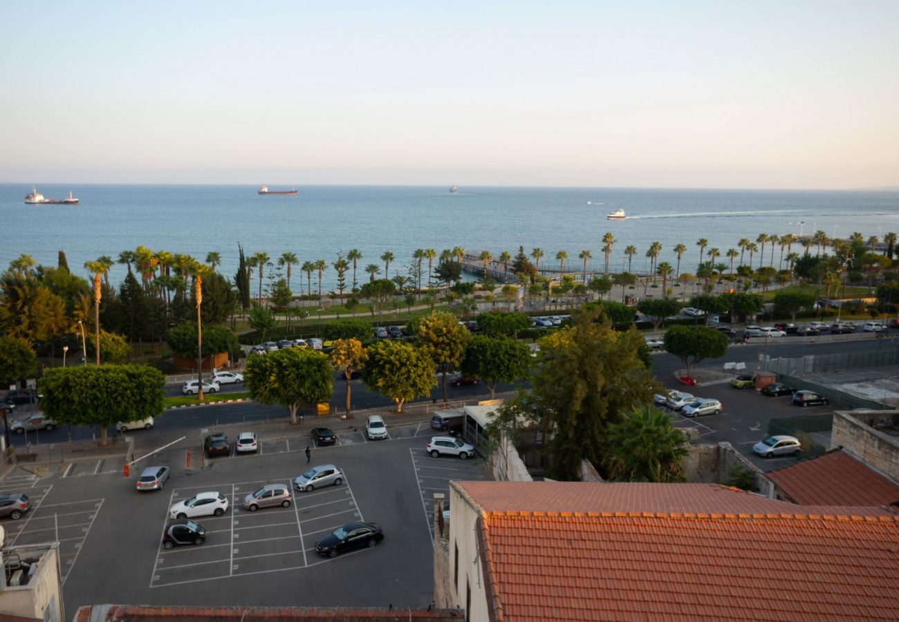 Seaview Balcony 