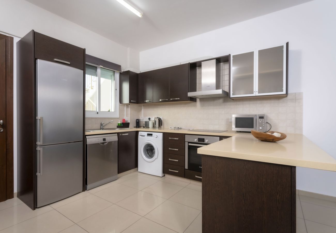 Fully Equipped, Open Plan Kitchen