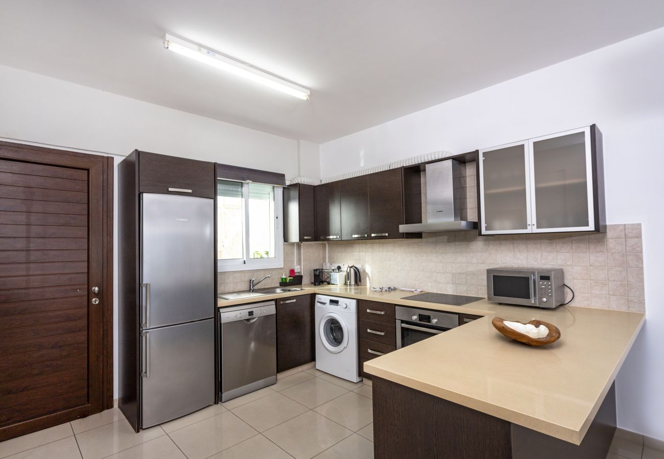 Fully Equipped, Open Plan Kitchen