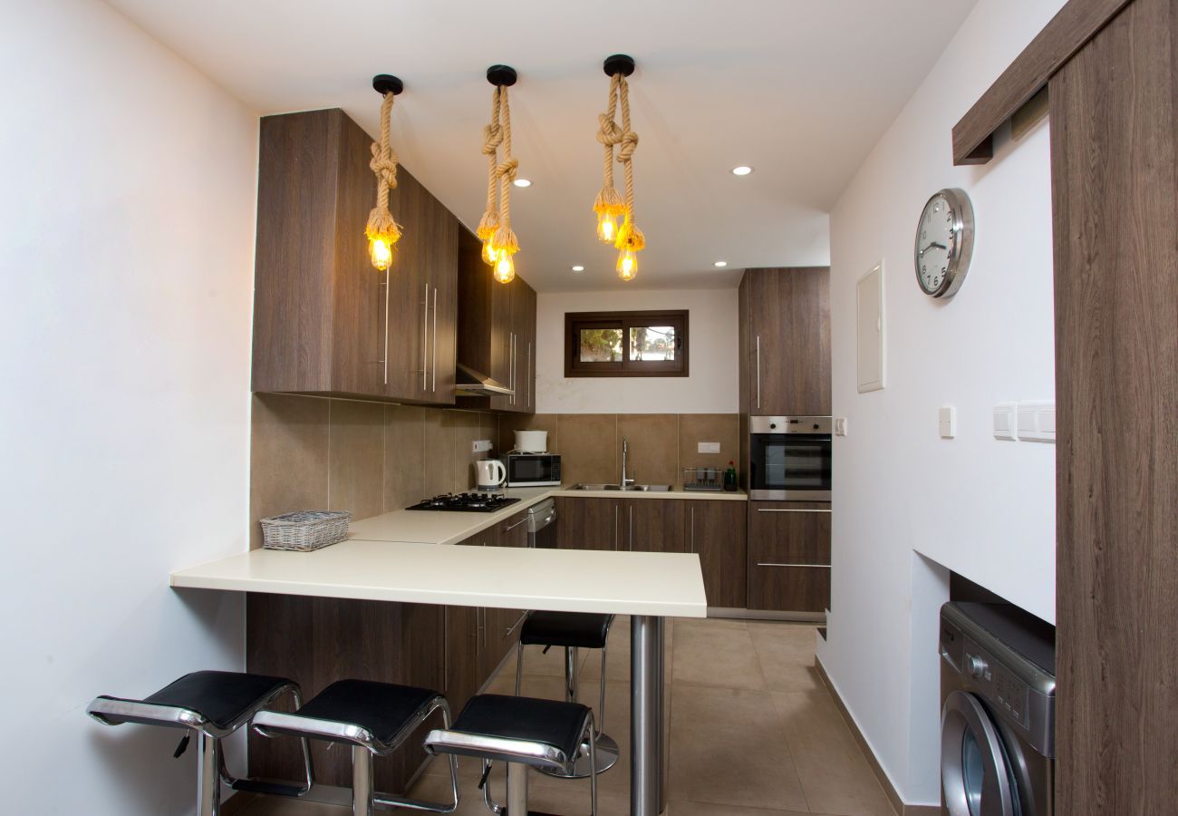 Fully Equipped, Open Plan Kitchen