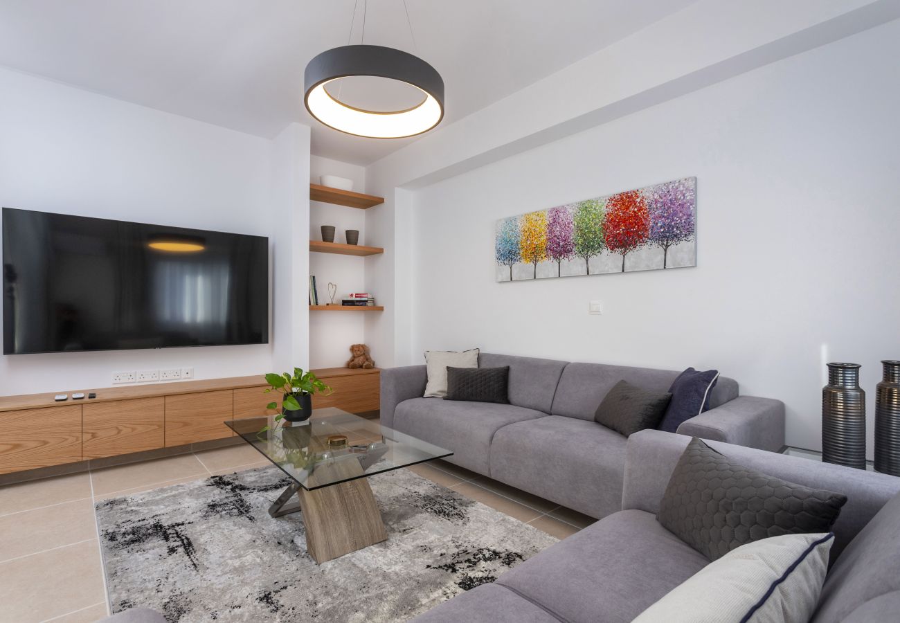 Living Room, Large Smart TV with Streaming Facilities