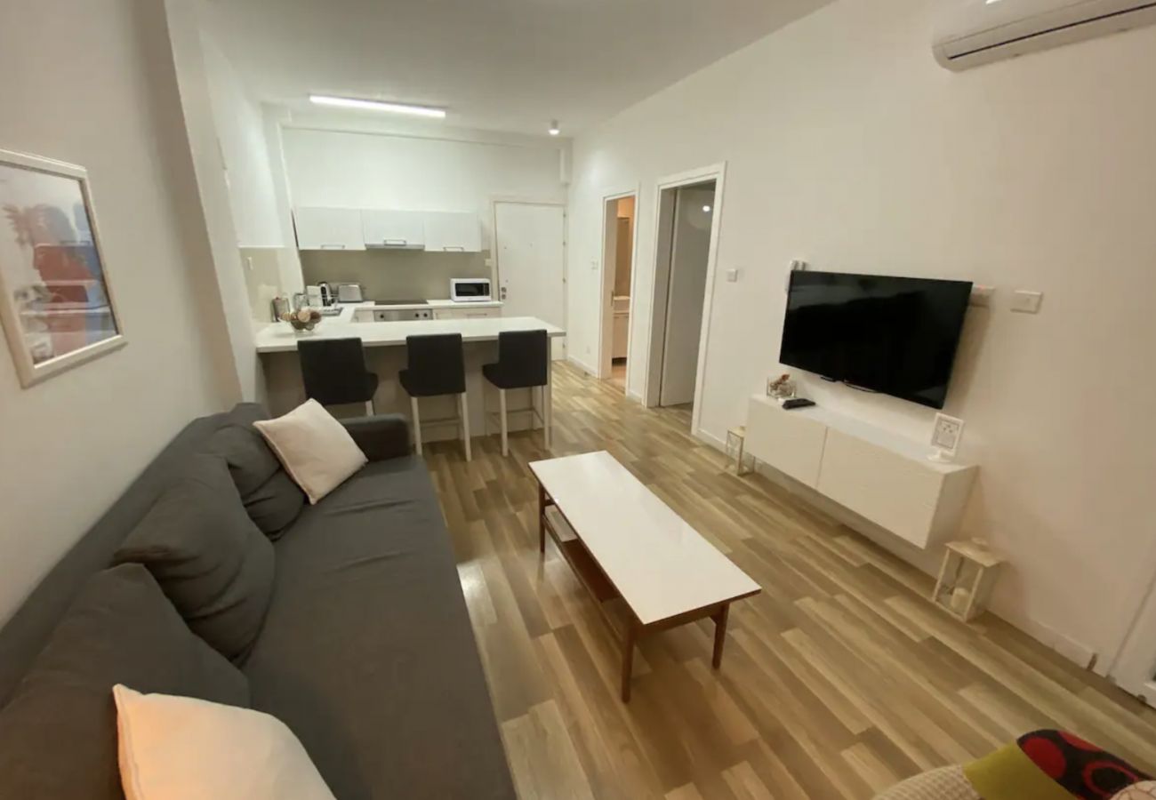 Apartment in Limassol - Seabreeze City Center Flat