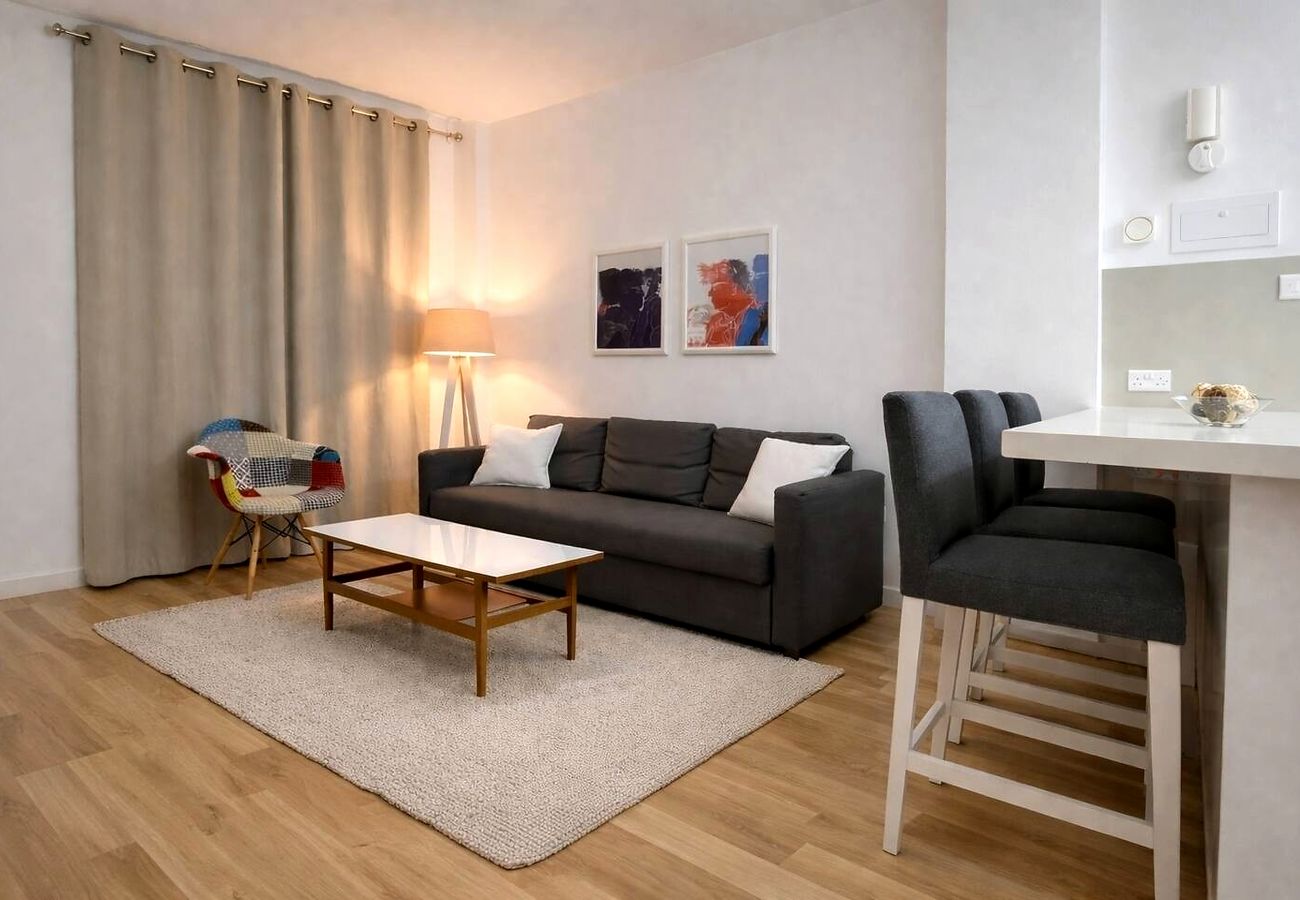 Apartment in Limassol - Seabreeze City Center Flat No.4