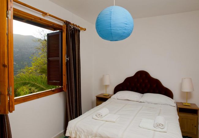 Country house in Dhoros - Old Olive Mill House Country house in Dhoros - Old Olive Mill House