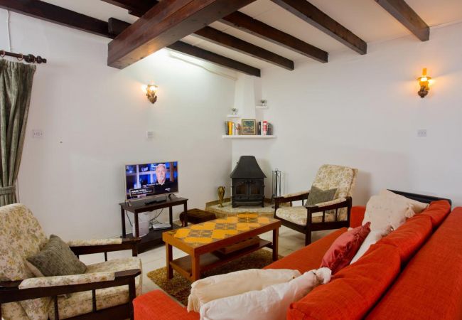 Country house in Dhoros - Old Olive Mill House Country house in Dhoros - Old Olive Mill House