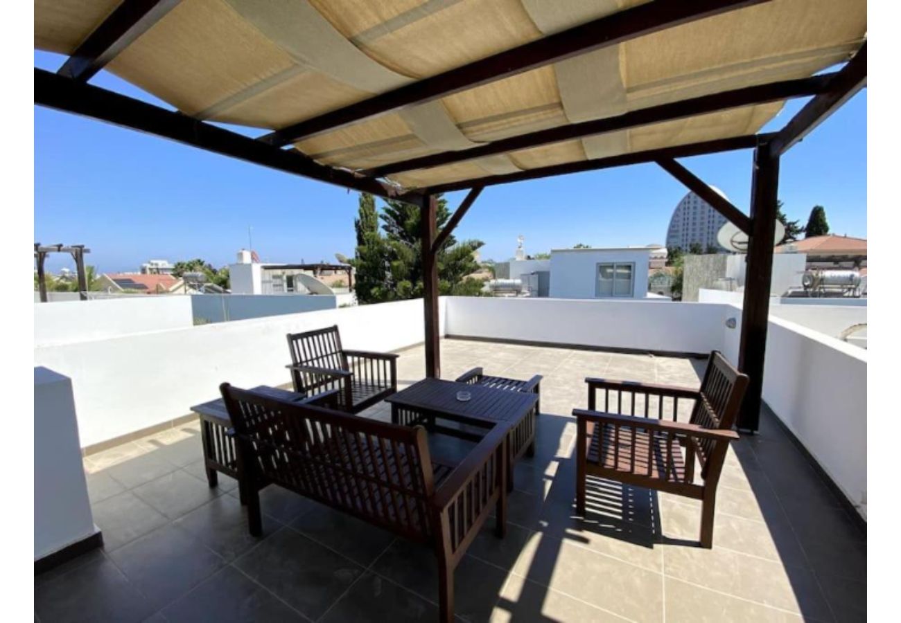 Villa in Agios Athanasios - Pearl Villa