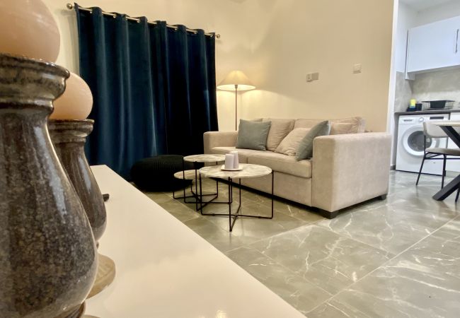 Apartment in Agios Tychonas - White Arches Sea View Apt No.2 Apartment in Agios Tychonas - White Arches Sea View Apt No.2