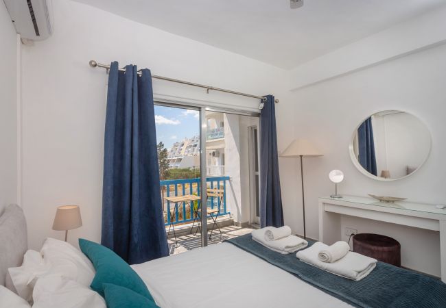 Apartment in Agios Tychonas - White Arches Sea View Apt No.2 Apartment in Agios Tychonas - White Arches Sea View Apt No.2