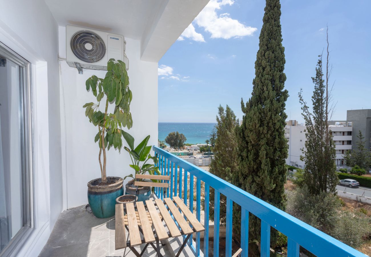 Apartment in Agios Tychonas - White Arches Sea View Apt No.2