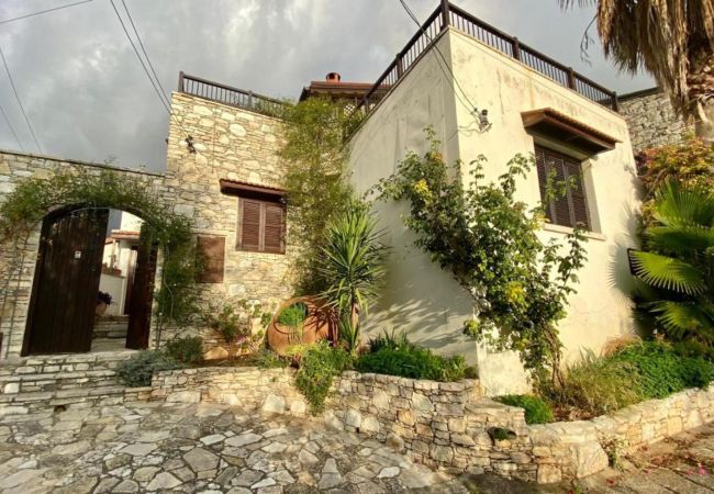 Studio in Dhoros - Juliet Suite Studio Studio in Dhoros - Juliet Suite Studio