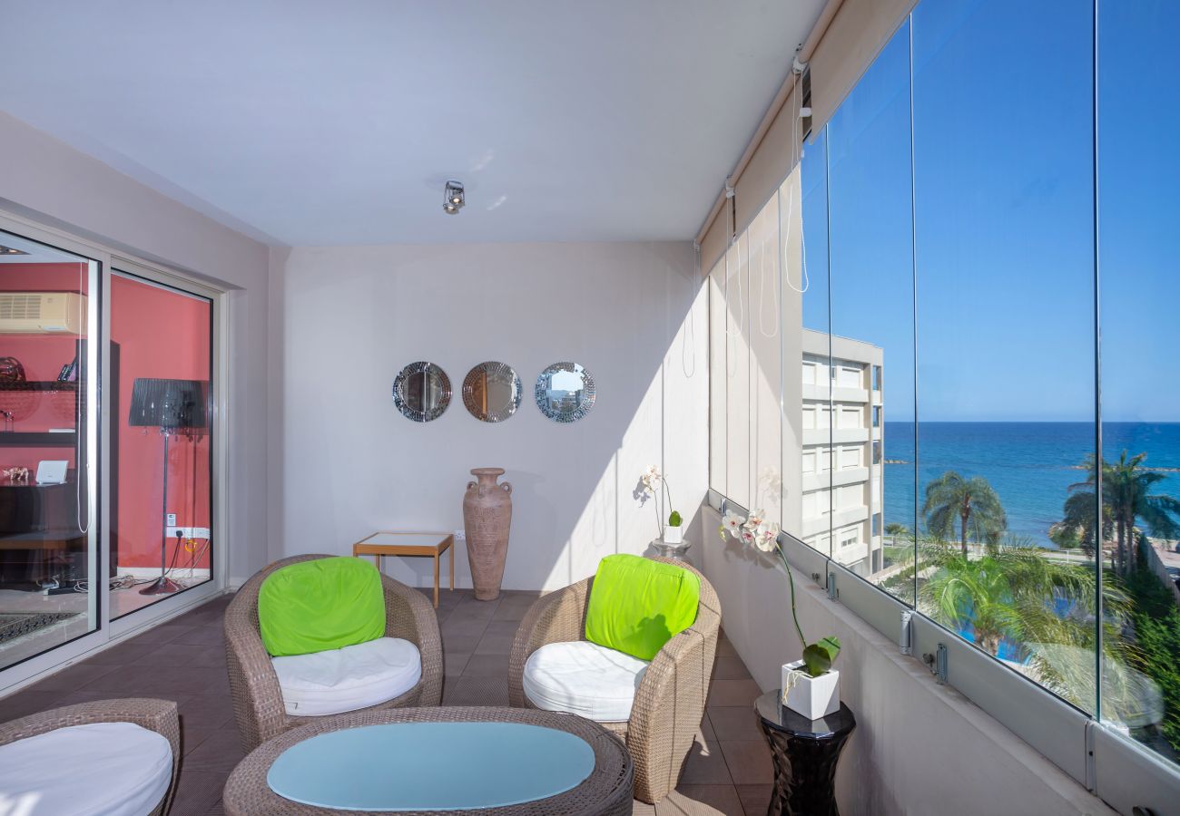 Apartment in Germasogia - Hallmark Beach Apartment