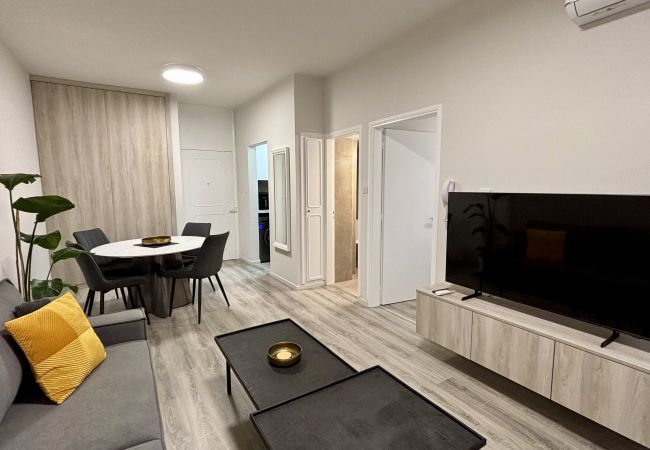 Apartment in Limassol - Seabreeze City Center Flat No.5 Apartment in Limassol - Seabreeze City Center Flat No.5