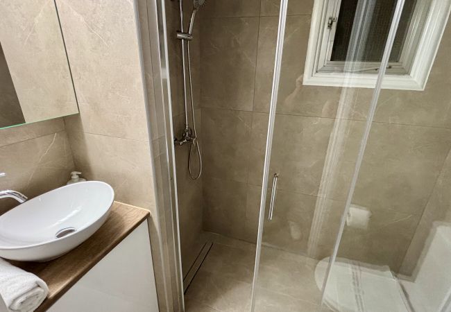 Apartment in Limassol - Seabreeze City Center Flat No.5 Apartment in Limassol - Seabreeze City Center Flat No.5