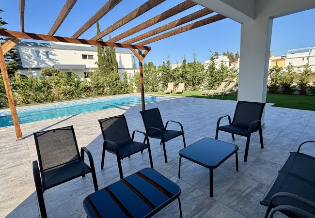 Villa in Pervolia - Sunrise Villa with Private Pool Villa in Pervolia - Sunrise Villa with Private Pool