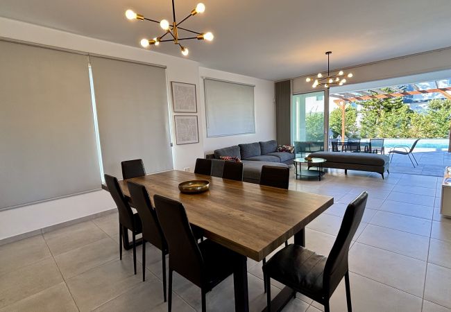 Villa in Pervolia - Sunrise Villa with Private Pool Villa in Pervolia - Sunrise Villa with Private Pool